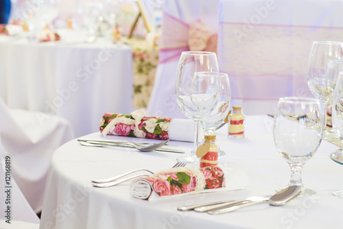 wedding table settings