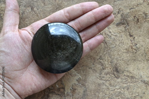 Piedra de obsidiana photo