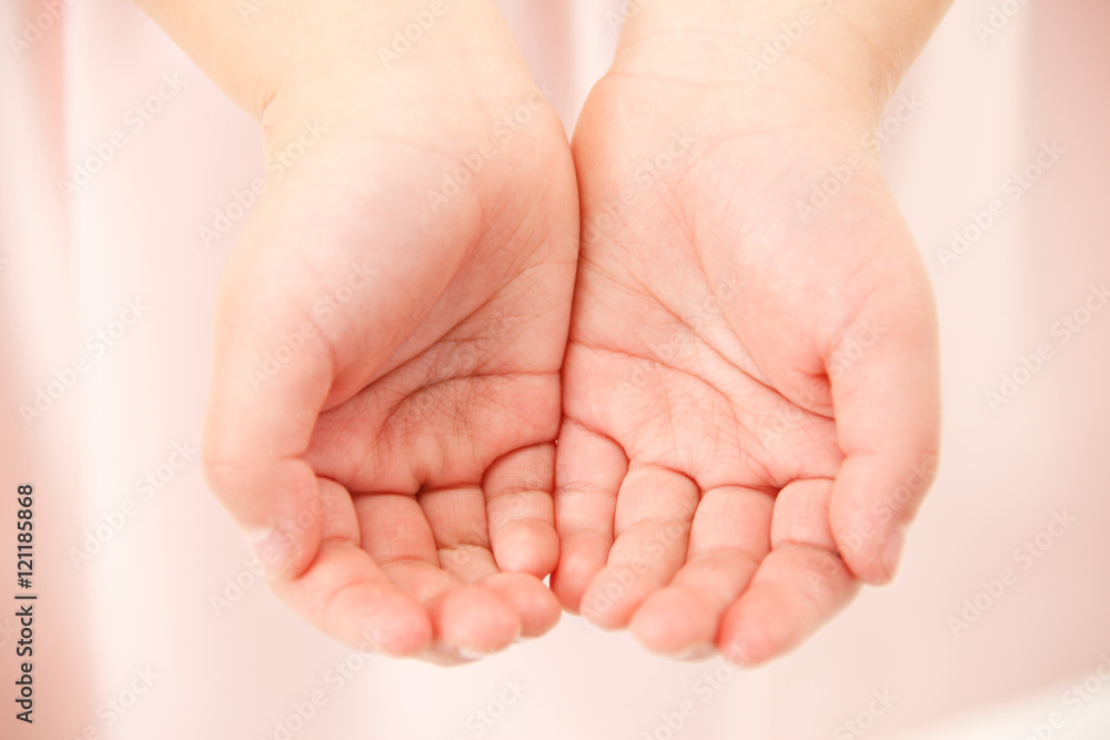 子供の手 子供の手