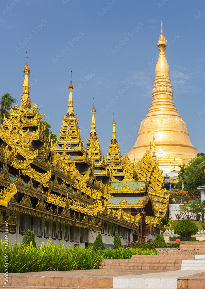 Naklejka premium Shwedagon Paya