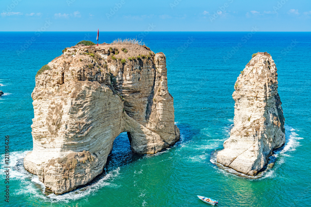 Naklejka premium Pigeon Rocks in Raouche, Beirut, Lebanon.