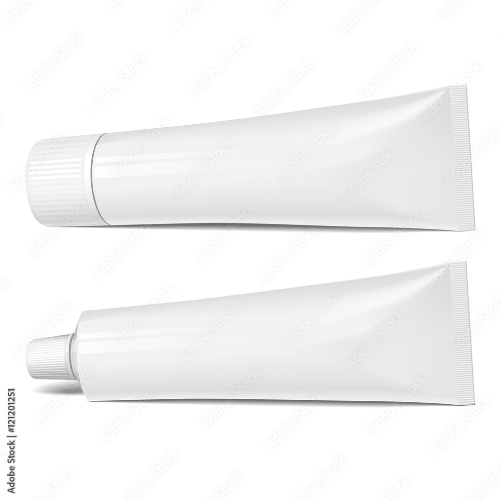 Realistic Cosmetic bottle can sprayer container. Realistic Cosmetic bottle can sprayer container.