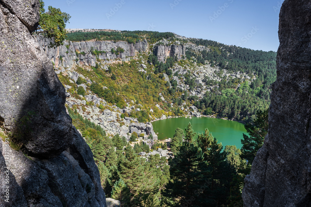 Laguna Negra situada en la sierra de los Picos de Urbión, Soria (España)