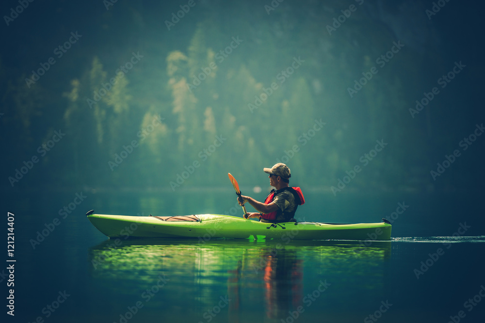 Kayak Tour on the Lake - obrazy, fototapety, plakaty 