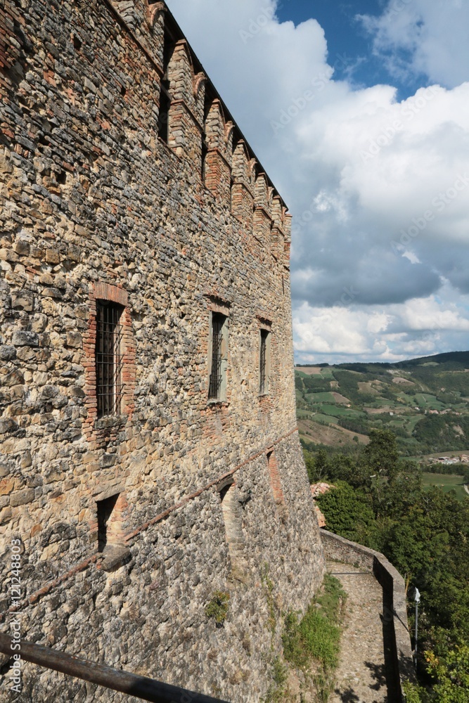Castello di Zavattarello Castello di Zavattarello