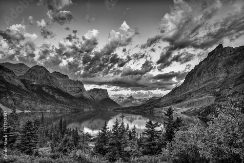 Sunrise over Wild Goose Island, Glacier National Park, Montana