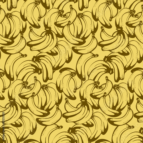Seamless pattern with banana in retro style