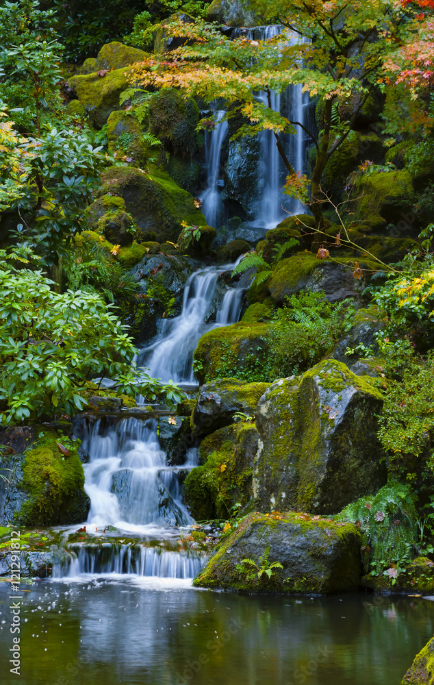Naklejka premium Waterfall