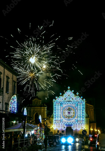 Festa patronale di Maria santissima Regina Incoronata dell'Olmo a Cava de' Tirreni con fuochi d'artificio e faville 6 #121338438