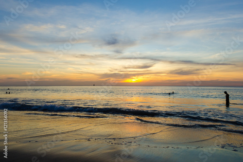 Fototapeta Naklejka Na Ścianę i Meble -  Sunset at the ocean at Phuket