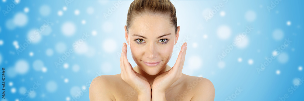 Banner oder Panorama mit Frau bei Wellness, Beauty, Körperpflege, Spa Banner oder Panorama mit Frau bei Wellness, Beauty, Körperpflege, Spa