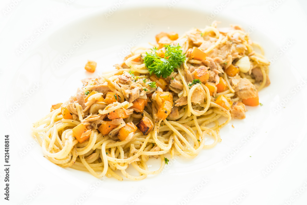 Tuna spaghetti Tuna spaghetti