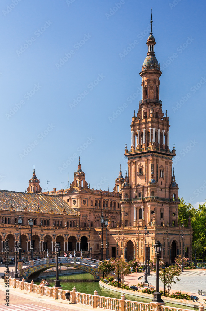 Obraz premium Sunny view of Plaza de Espana in Seville, Andalusia province, Spain.