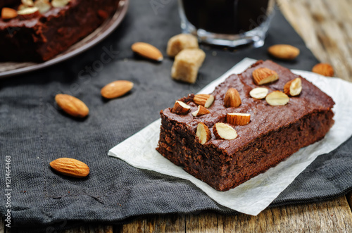 Almond butter brownies dates with almonds