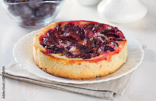 Wallpaper Mural Plum cake Torontodigital.ca