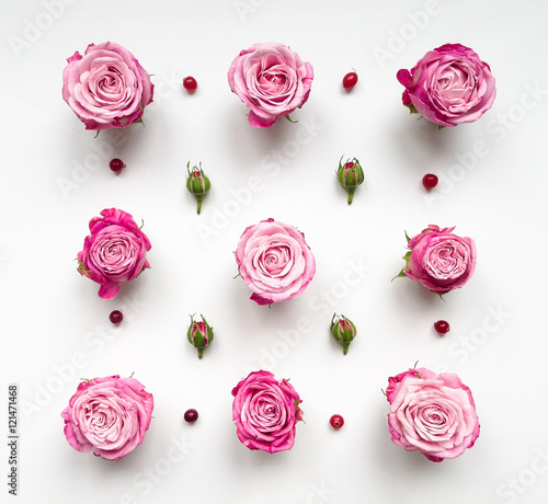 Decorative pattern with roses and buds on white background