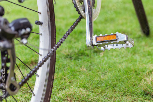 Wallpaper Mural pedal bicycle Torontodigital.ca