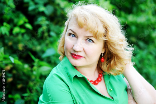 Slika na platnu Blond plus-size woman