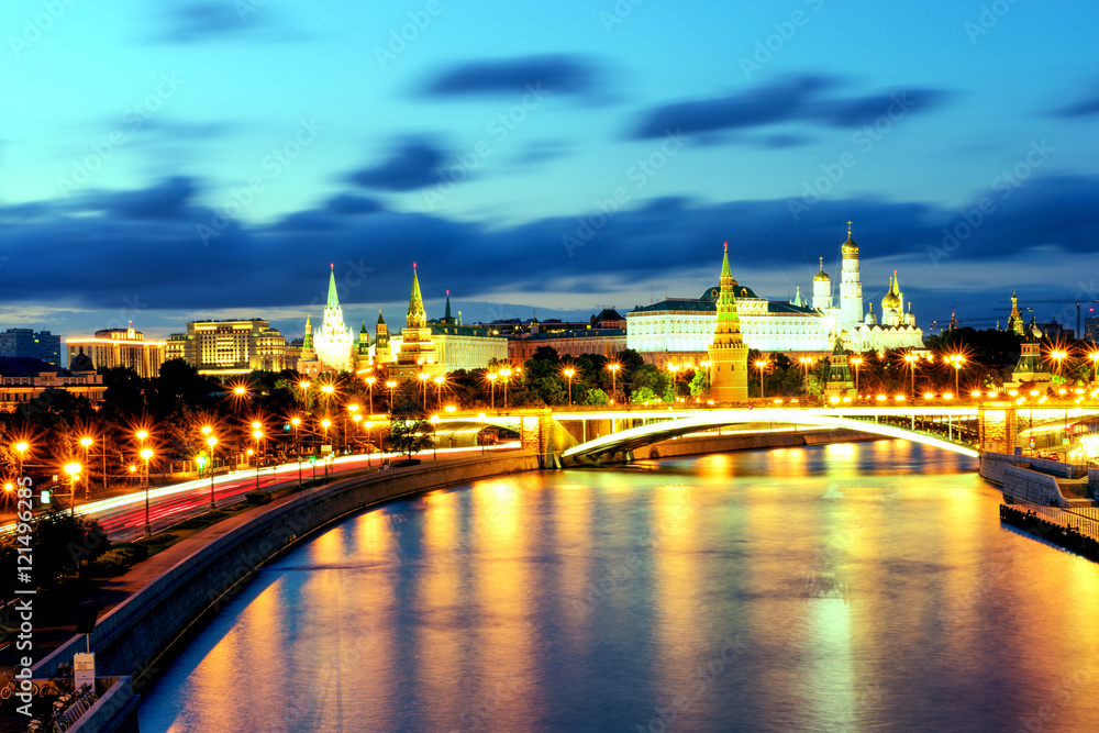 Fototapeta premium Night view of Moscow Kremlin. Russia