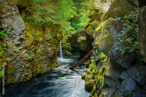 Klamath Waterfall