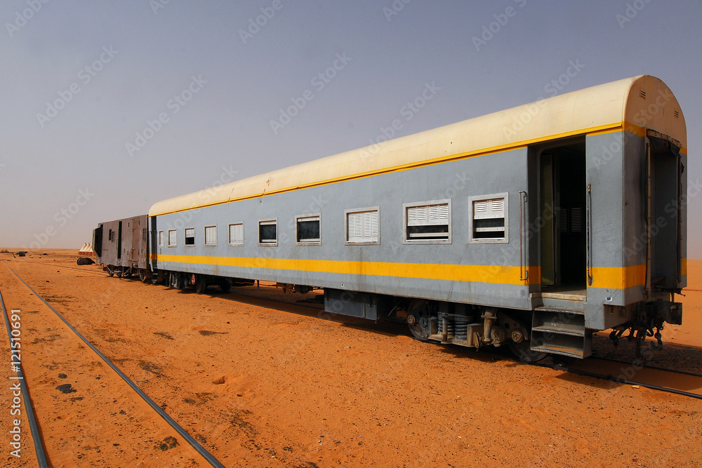 treno nel deserto