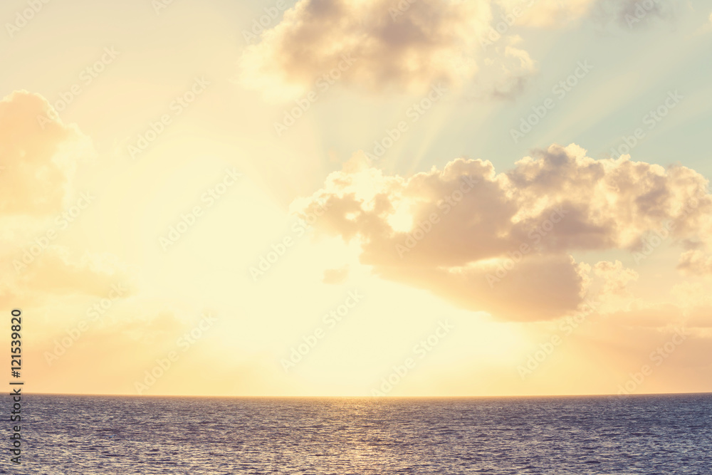 Naklejka premium Sea sunset