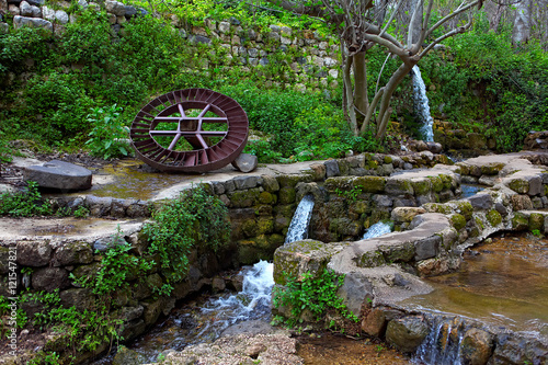 miniture waterfall