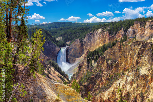 Obraz na plátně Falls in Grand Canyon of the Yellowstone National Park, Wyoming