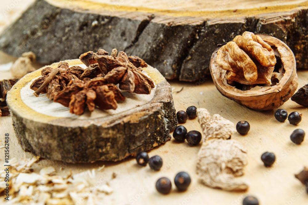 walnut star anise walnut star anise