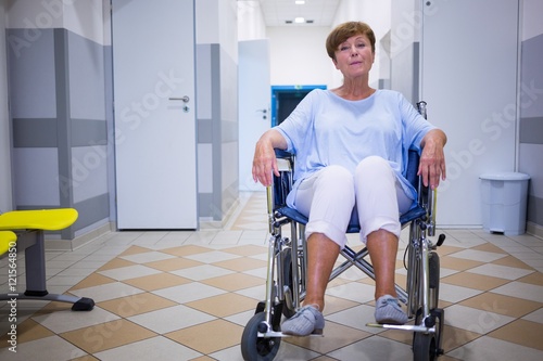 Sad senior patient sitting on a wheelchair © WavebreakmediaMicro