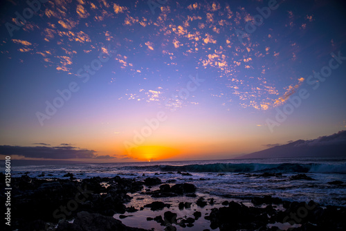 Tableau sur toile sunset between lanai and molokai