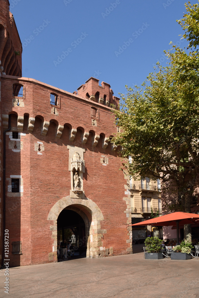 Obraz premium Castellet of Perpignan, Languedoc-Roussillon, France, Europe