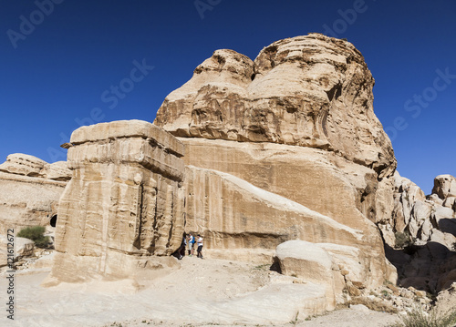 Djinn Block - the monuments that served as tomb and memorial to