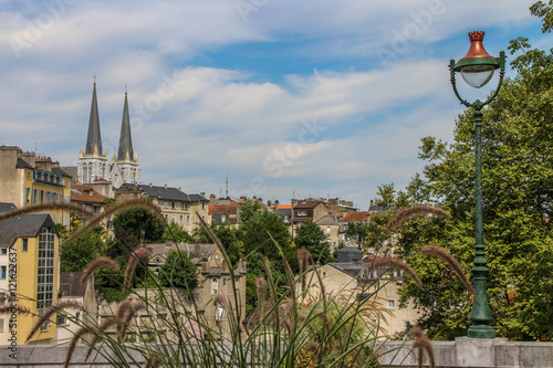 Vue sur la ville de Pau photo