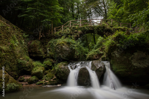 Wasserfall  Schiesser Tümpel