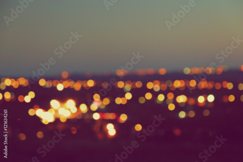 Valokuva De-focused city lights.