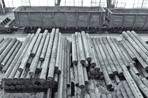 Bilde på lerret The steel billet in factory warehouse