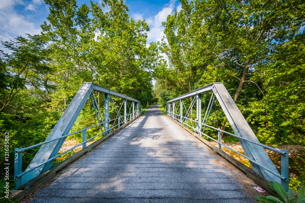 Small one lane bridge in the rural Shenandoah Valley, Virginia.