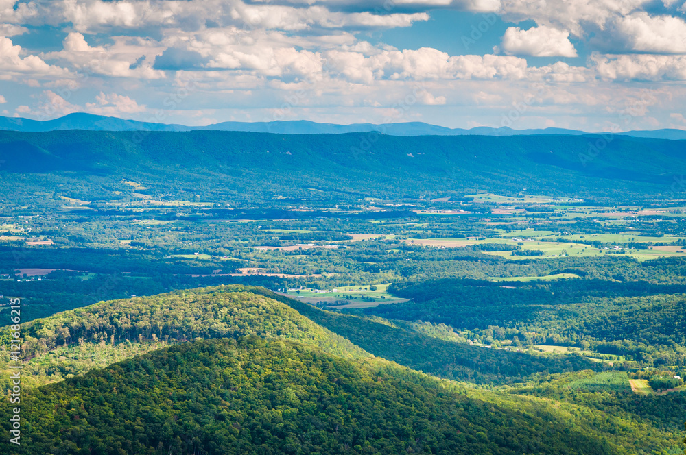 View of the Shenandoah Valley and Appalachian Mountains from the