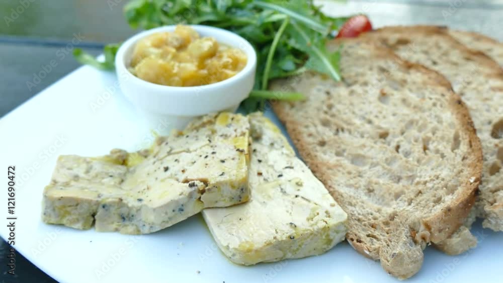Foie gras with bread and vegetable Foie gras with bread and vegetable