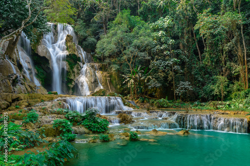 Kuang si water fall