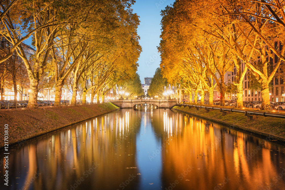 Düsseldorf, Deutschland