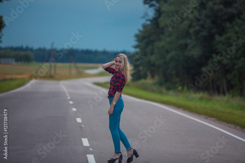 Wallpaper Mural Pretty girl in the box Torontodigital.ca