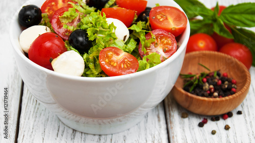 salad with mozarella cheese and vegetables