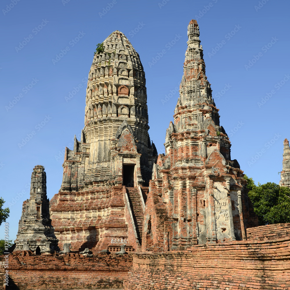 historische buddhistische Tempel und Buddha Statuen historische buddhistische Tempel und Buddha Statuen