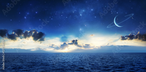 Fototapeta Naklejka Na Ścianę i Meble -  Ozean eines fremden Planeten