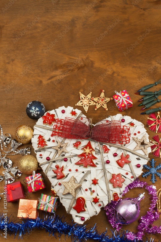 Obraz premium Christmas card. Decorations for the presents. Preparing for Christmas Eve. 
