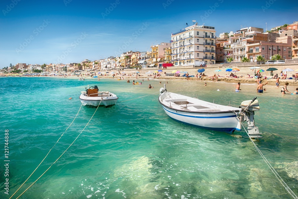 Fototapeta premium Beach in Giardini Naxos, Sicily