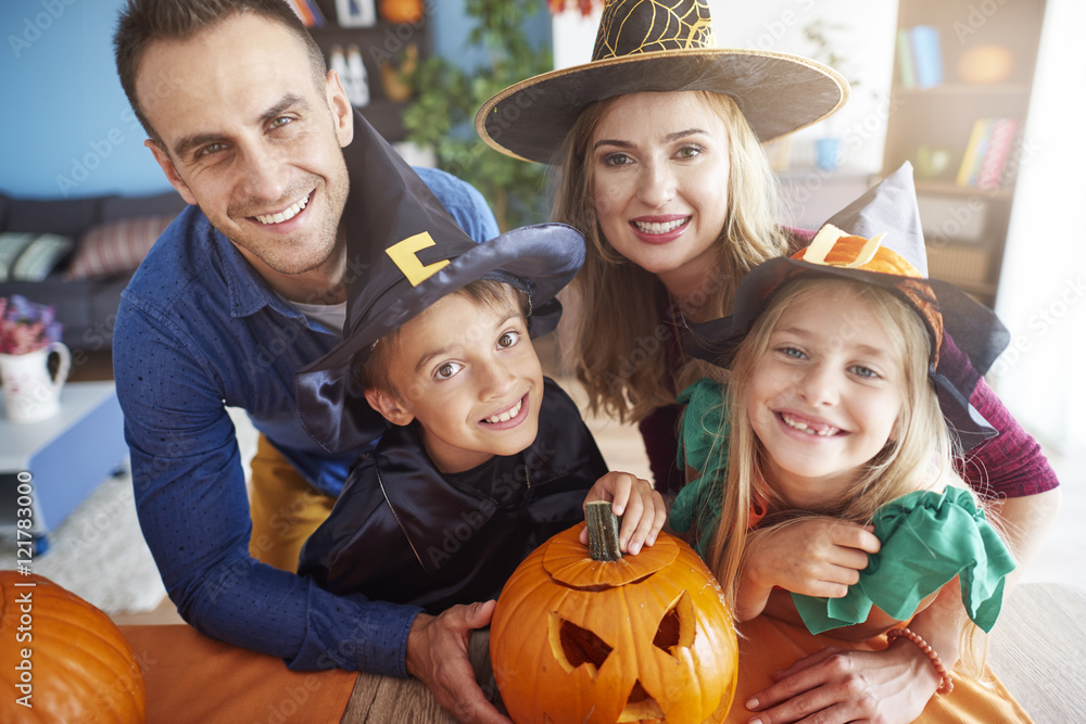 Obraz premium Portrait of happy and spooky family