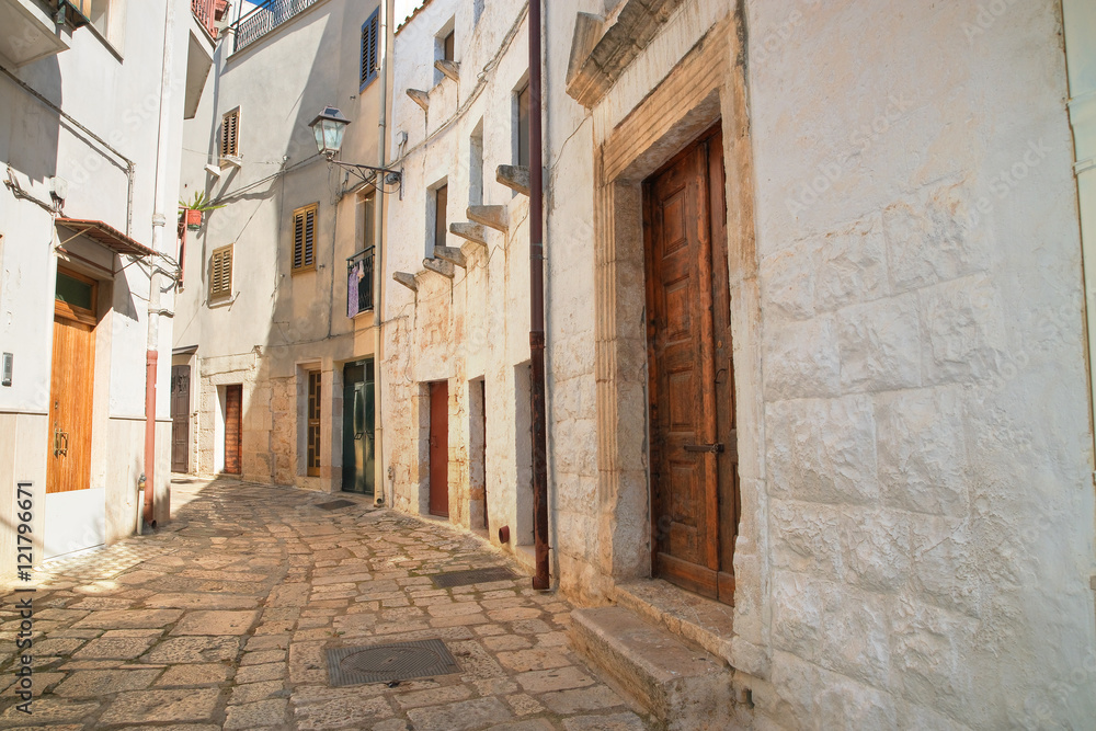 Alleyway. Rutigliano. Puglia. Italy. 